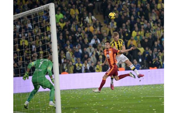 Kaldığı yerden (Ersin Düzen)