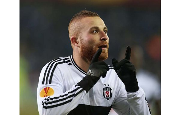 Gökhan Töre, Robben misin!
