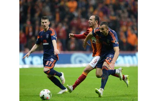 'Galatasaray-Başakşehir maçı sonrası spor yazarları ne dedi?