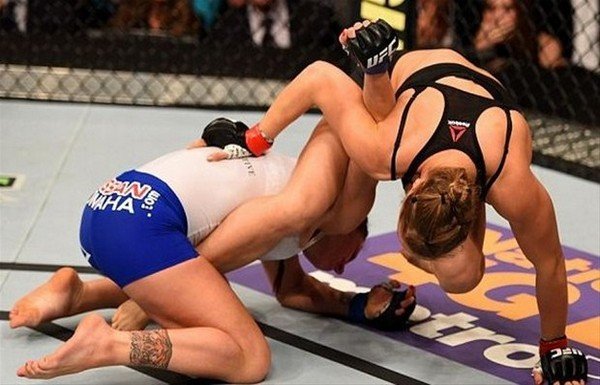 '14 saniyede nakavt!