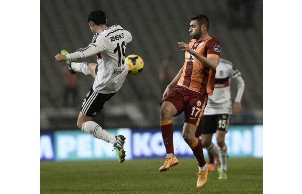 Burak Yılmaz, Ronaldo'yla yarışıyor!