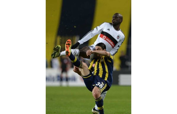 Bitmeyen fobi (Güntekin Onay)