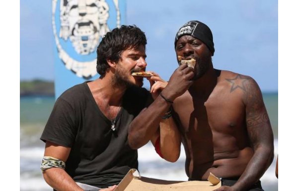 'Survivor'da Pascal pizza kazandı, kendinden geçti!