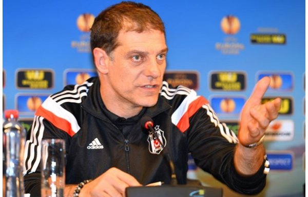 Beşiktaş taraftarı Slaven Bilic'e tepkili