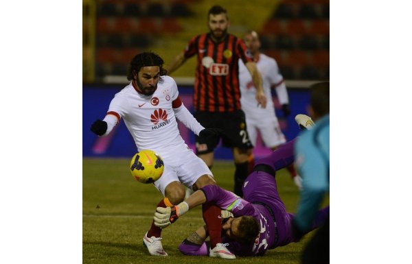 Dev derbiye doğru - Meireles-Selçuk