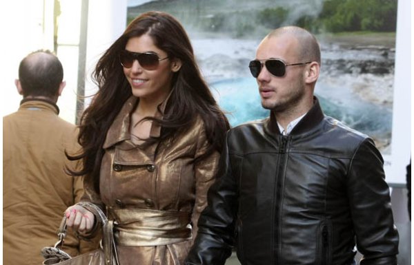 Sneijder ve eşine 5 milyon Dolarlık teklif