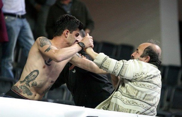 'G.Saray - F.Bahçe derbisinde olay!