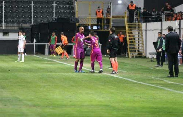 'G.Saray'da büyük şok! Sabri ve Selçuk...