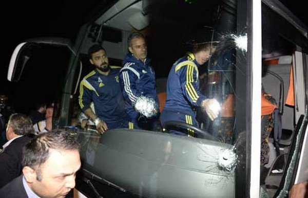 'Aziz Yıldırım 3 ismi veto etti