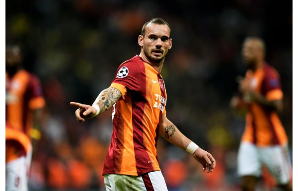 Wesley Sneijder'e 23 milyon liralık teklif