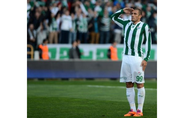 YENİ EV ARANIYOR