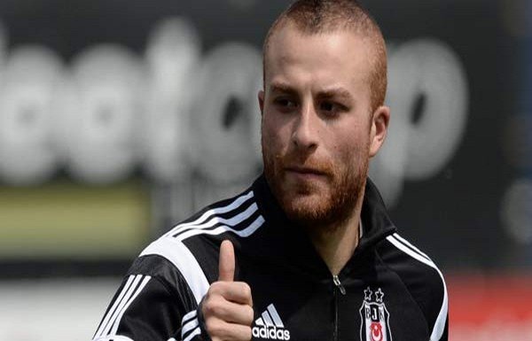 Gökhan Töre'ye transfer yasağı