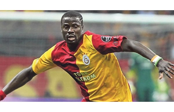 Eboue, imzayı attı