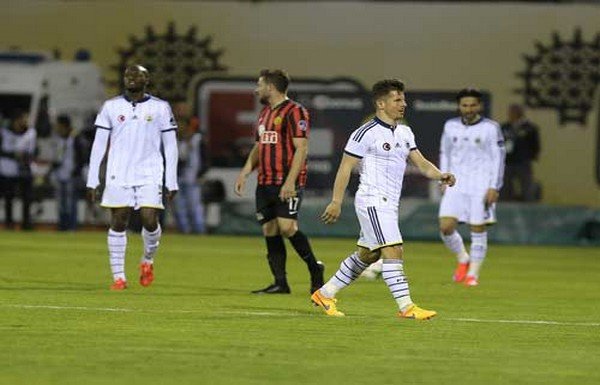 'Emre'den İsmail Kartal'a ŞOK tepki!