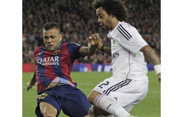 Dani Alves (Paris Saint German)