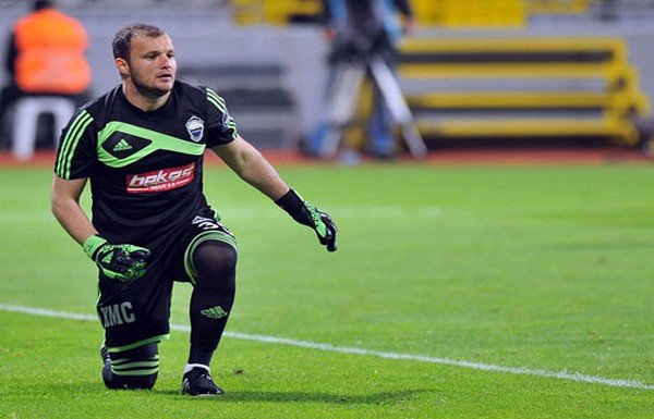 Galatasaray'dan sürpriz kaleci transferi