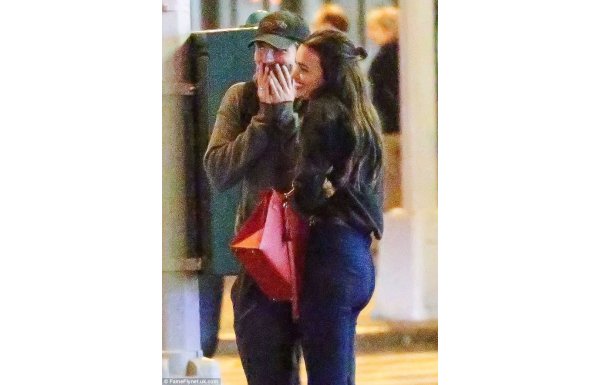 Irina Shayk yeni aşkıyla yakalandı!