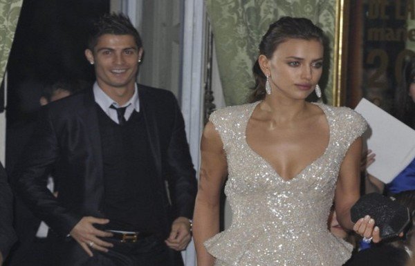 'Yenge Dediğimiz 7 Futbolcu Eşi