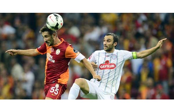 Galatasaraylı oyuncu imzayı atıyor! Yüzde 60 zam...