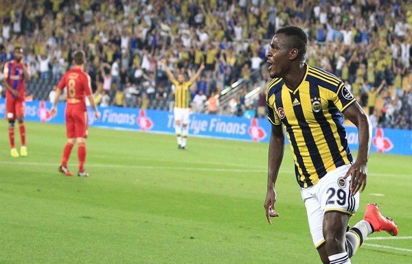Fenerbahçeli yıldız İngiltere'ye transfer oluyor!