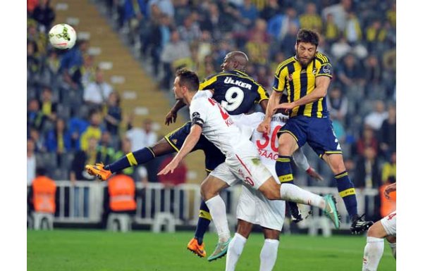 Caner ve Diego (Ömer Güvenç)