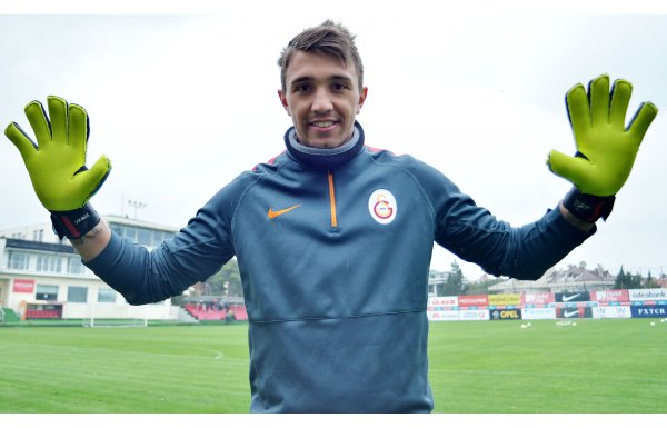 'Galatasaraylılardan Muslera yorumları