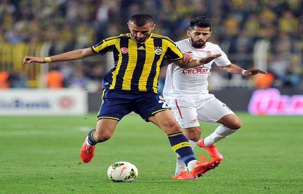Başrol Caner’de, boşrol Volkan’da (Mustafa Anıklı)