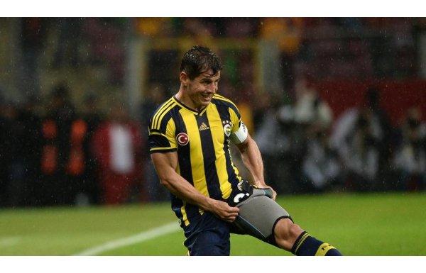 Emre Belözoğlu takımdan ayrılıyor mu?