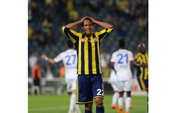 Fenerbahçe'de bir ayrılık daha! Yeni takımı...