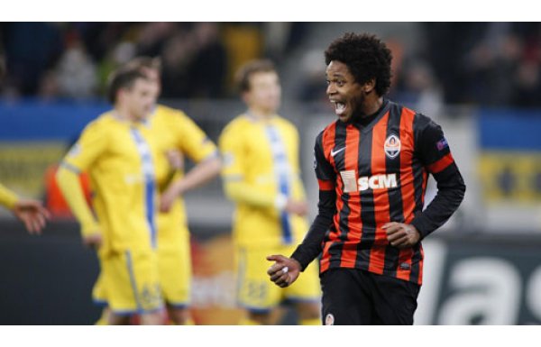 Luis Adriano