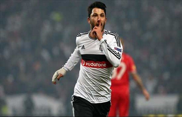 'Tolgay Arslan ortalığı karıştırdı!