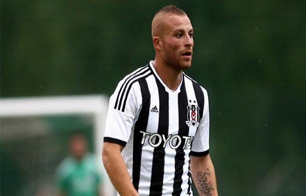 Gökhan Töre, Napoli'nin radarında