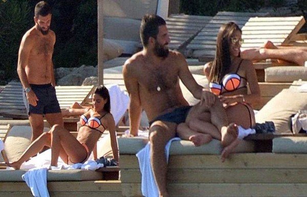 İskelede romantik anlar!