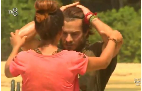 'Survivor All Star'da sinir krizi geçirdi