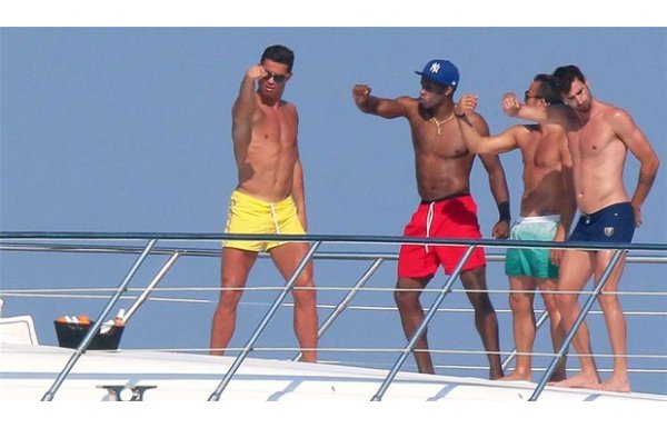 'Cristiano Ronaldo'dan ilginç hareketler