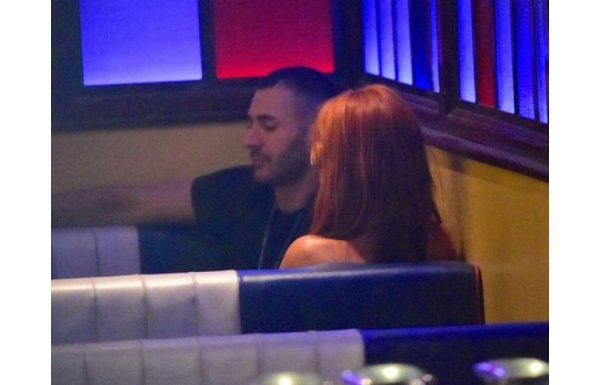 Rihanna, Real Madrid'li yıldızla birlikte yakalandı