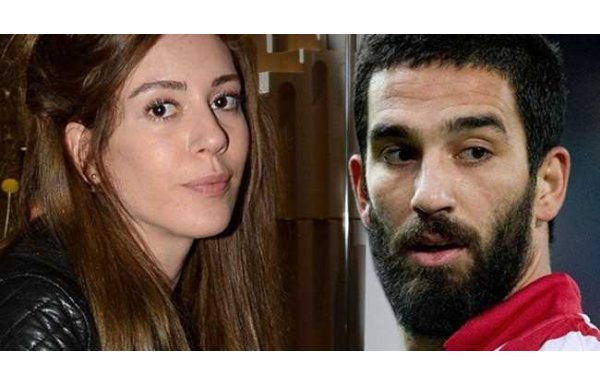 'Arda Turan'dan Sinem Kobal'a nispet!