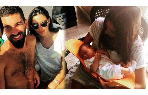 Ardaya sevgilisinden bebek mesajı