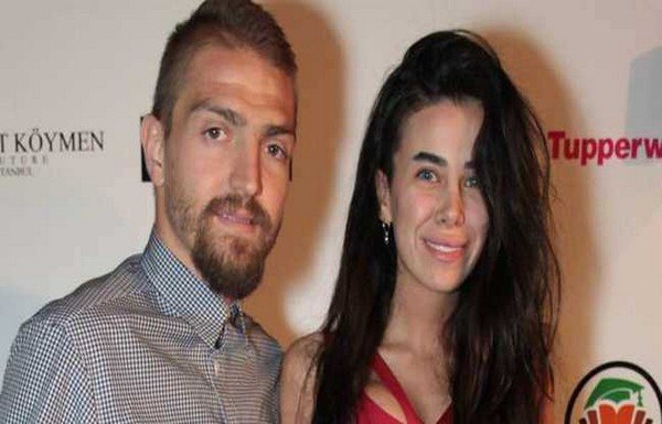 'İşte Caner-Asena kavgasında krizin nedeni