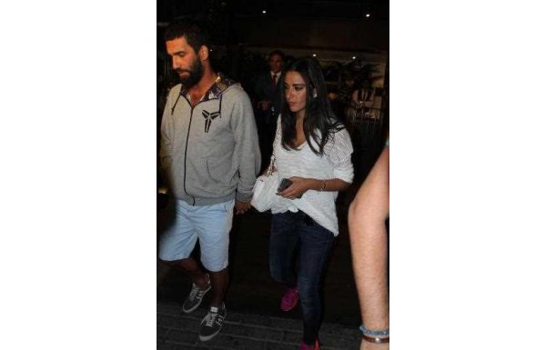 Arda Turan kebapçıyı kapattı