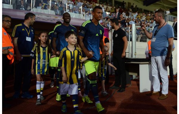 'En fazla forma satan kulüpler