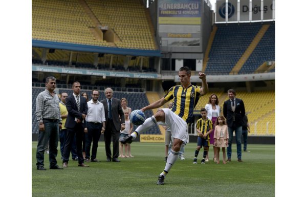 ’Bütün stad zıplıyordu’