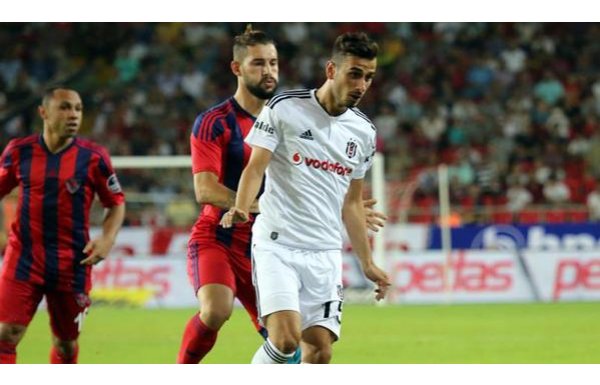 Oğuzhan Özyakup kendine hayran bıraktı