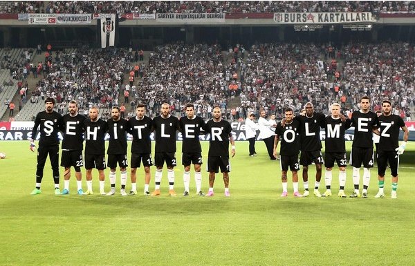 Süper Lig takımları şehitleri unutmadı