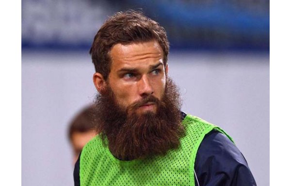 Sakallarına bakamayan futbolcular