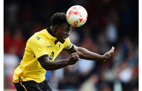 Stoper : Micah Richards (Aston Villa)