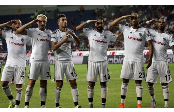Spor yazarlarından Beşiktaş yorumları