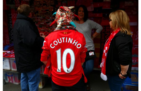 'Liverpool - West Ham maçı öncesi renkli görüntüler