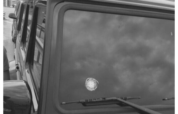 Saldırıya uğrayan Mehmet Topal'ın aracı