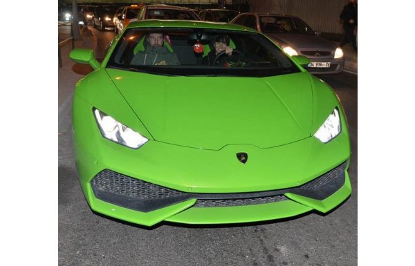 'Asena Erkine büyük şok!